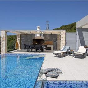 3 bedroom villa with pool & sea views, Agios Mathaios, sleeps 6